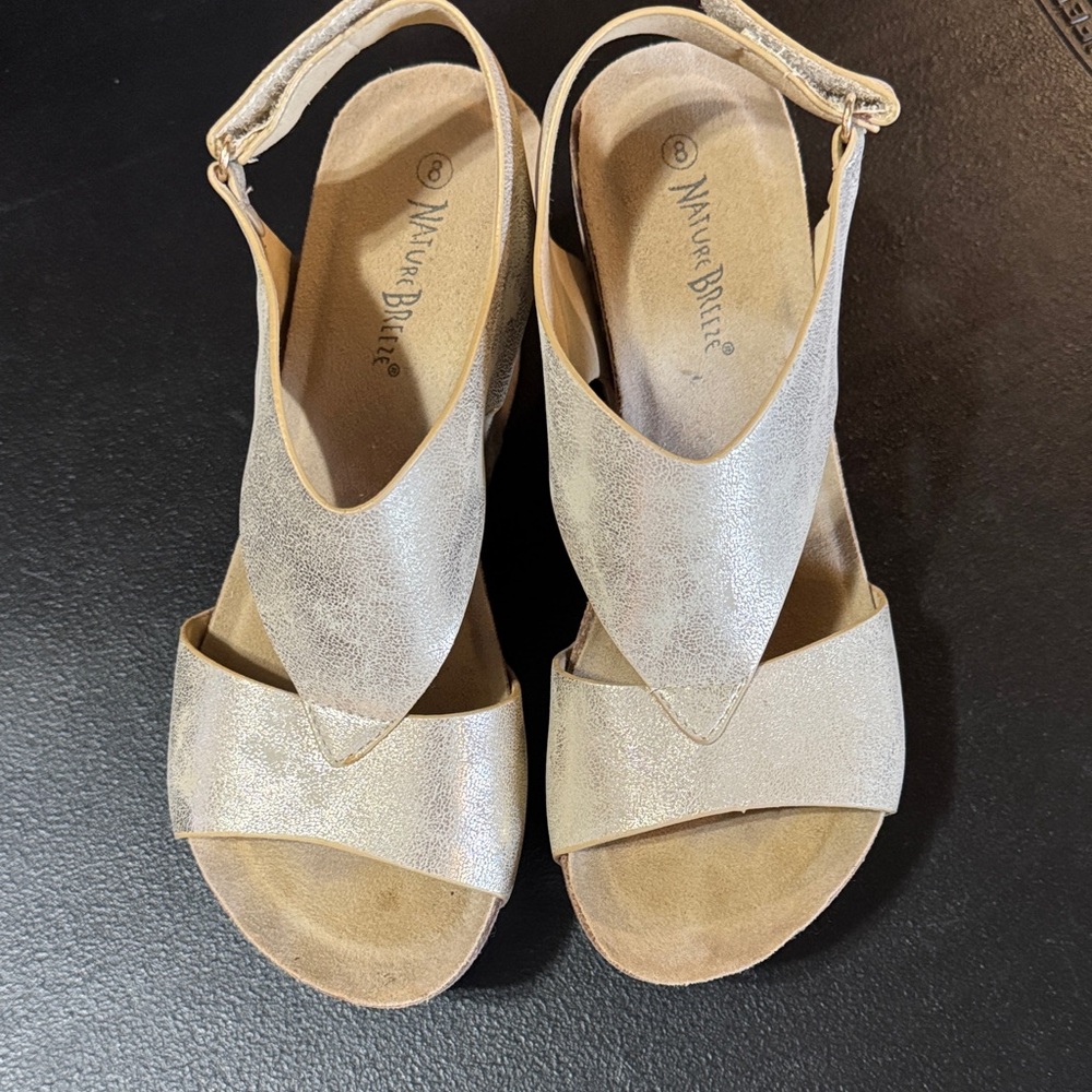 Nature Breeze Women's Shimmering Cream Sandals